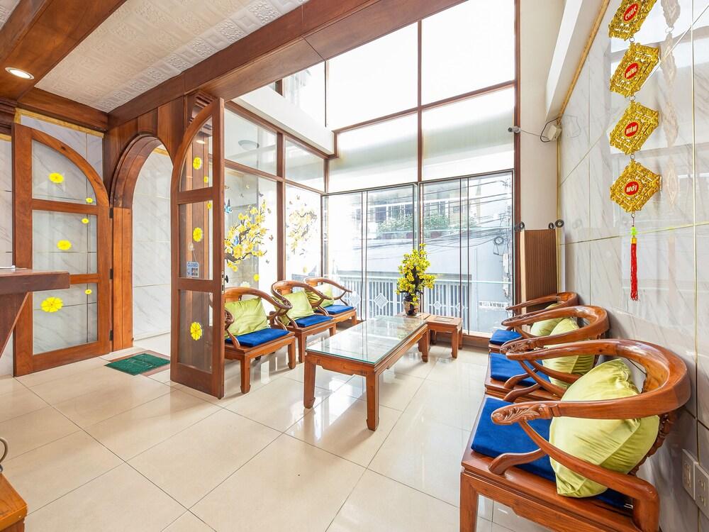 White Lion Hotel Nha Trang Exterior photo